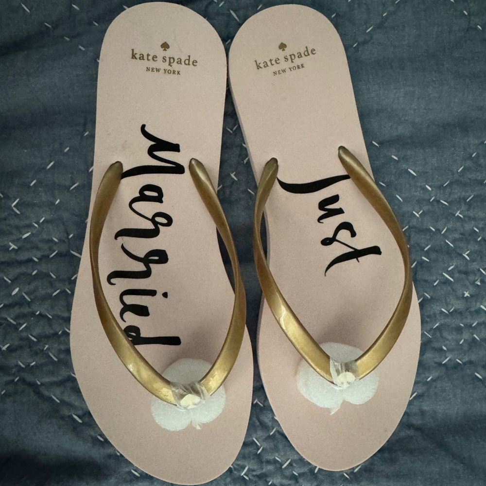 BRAND NEW - Kate Spade Nayla Sandals - “Just Married” - Size 9